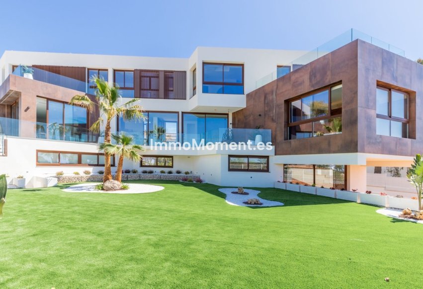 Wiederverkauf - Freistehende Villa - La Nucía - La Nucia Centro