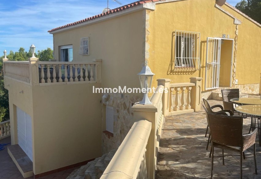 Wiederverkauf - Freistehende Villa - La Nucía - La Nucia Centro
