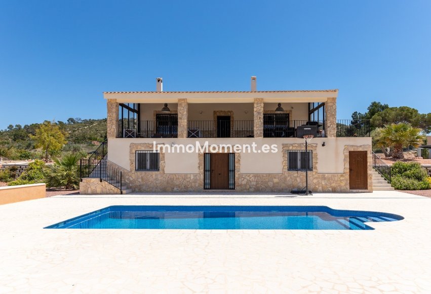 Wiederverkauf - Freistehende Villa - La Romana - La Romana Centro