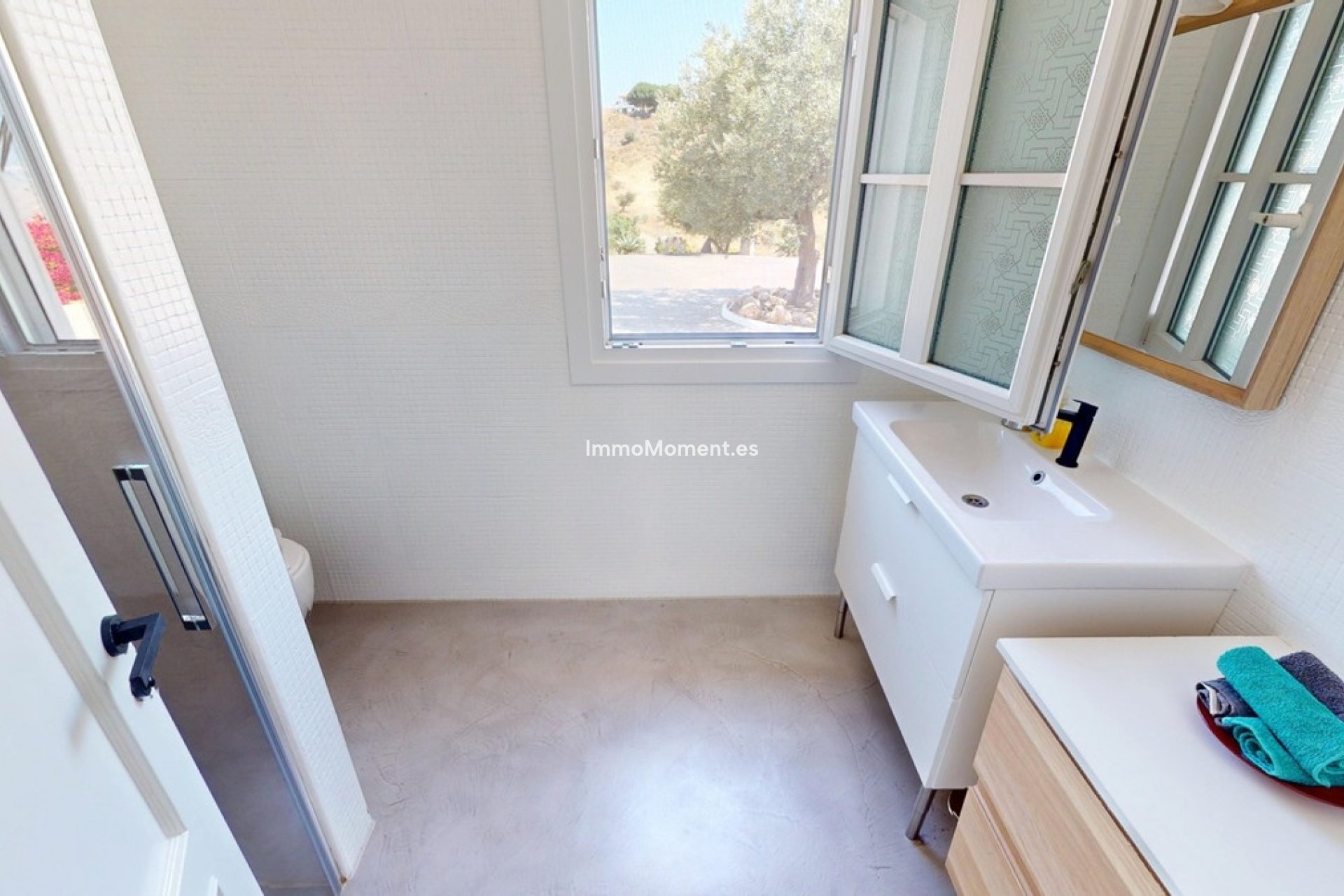 Wiederverkauf - Freistehende Villa - Málaga Este - El Trapiche