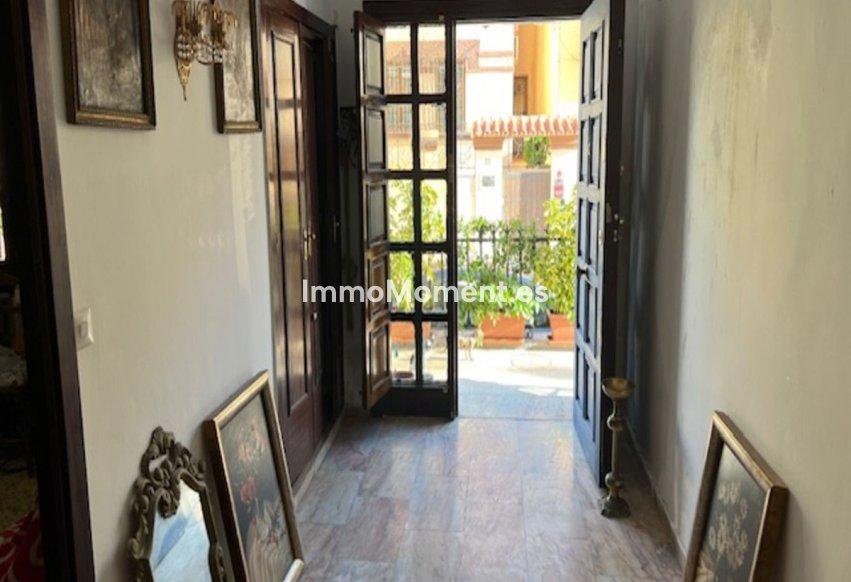 Wiederverkauf - Freistehende Villa - Málaga - La Victoria