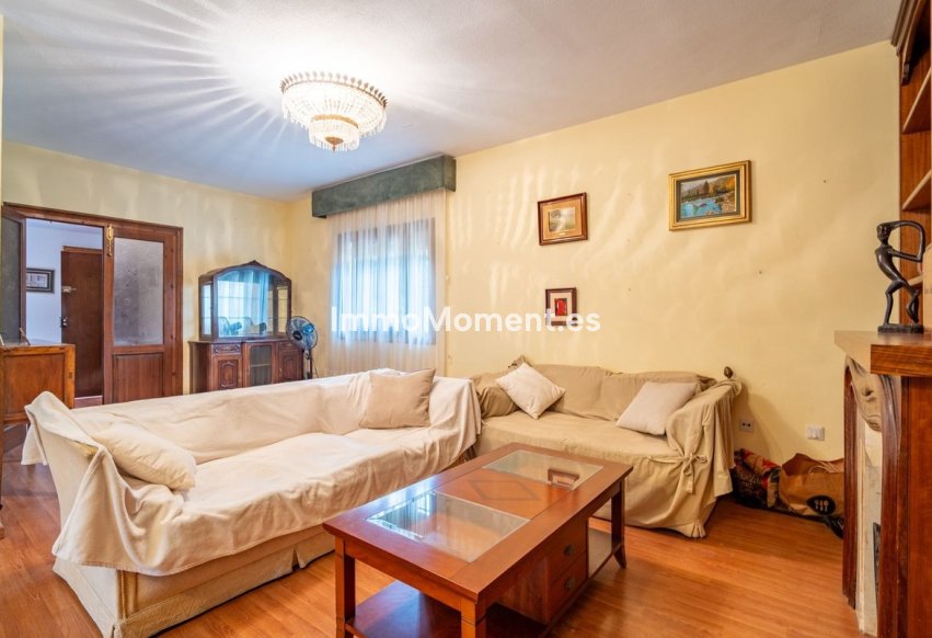Wiederverkauf - Freistehende Villa - Málaga - Mayorazgo