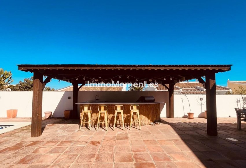 Wiederverkauf - Freistehende Villa - Manilva - La Duquesa