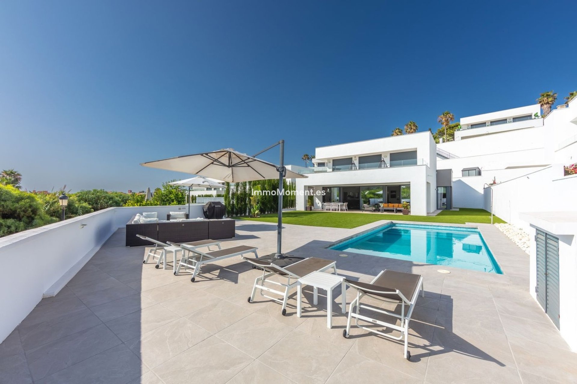 Wiederverkauf - Freistehende Villa - Manilva - La Duquesa