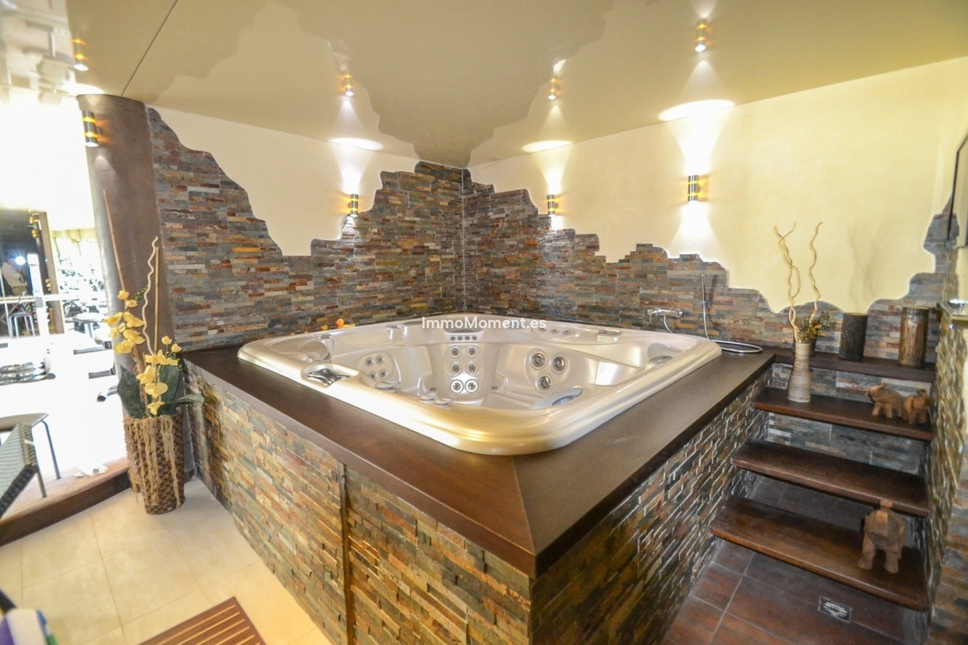 Wiederverkauf - Freistehende Villa - Marbella - Altos de los Monteros