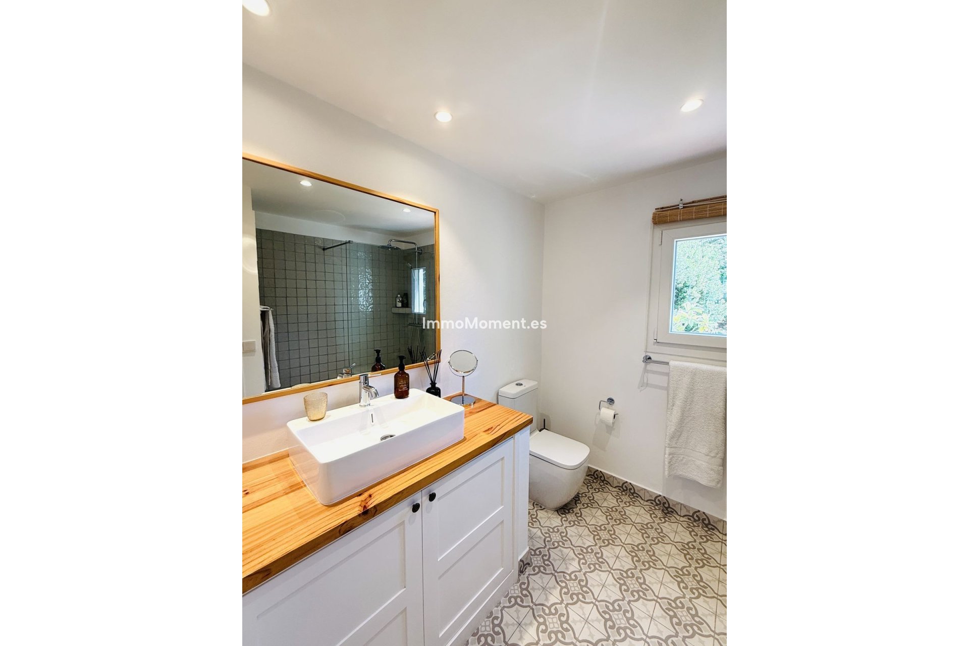 Wiederverkauf - Freistehende Villa - Marbella - Altos de los Monteros