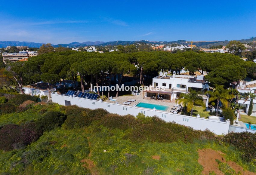 Wiederverkauf - Freistehende Villa - Marbella - Artola