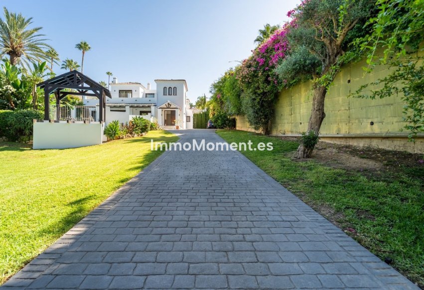 Wiederverkauf - Freistehende Villa - Marbella - El Rosario