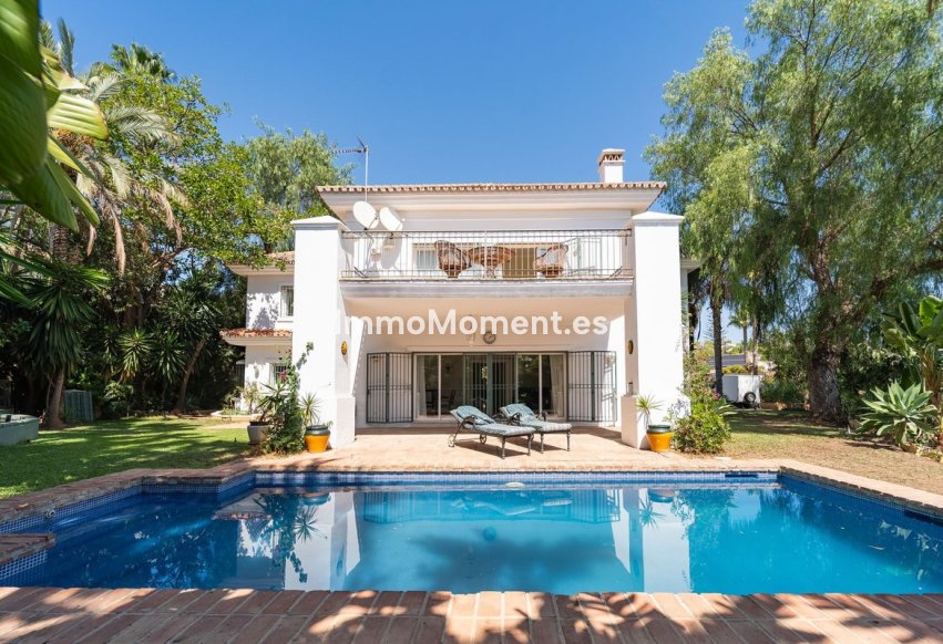 Wiederverkauf - Freistehende Villa - Marbella - El Rosario
