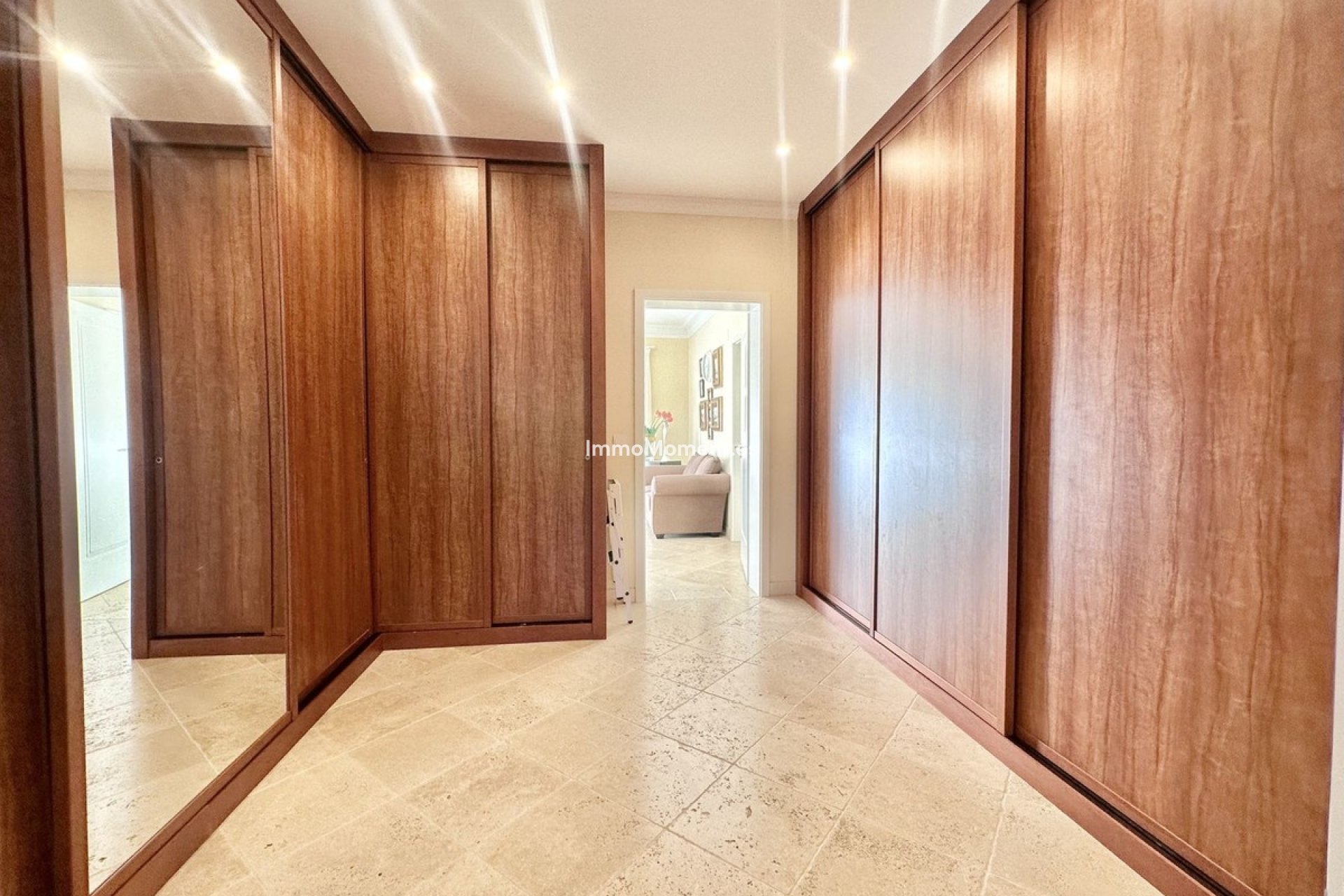 Wiederverkauf - Freistehende Villa - Marbella - El Rosario