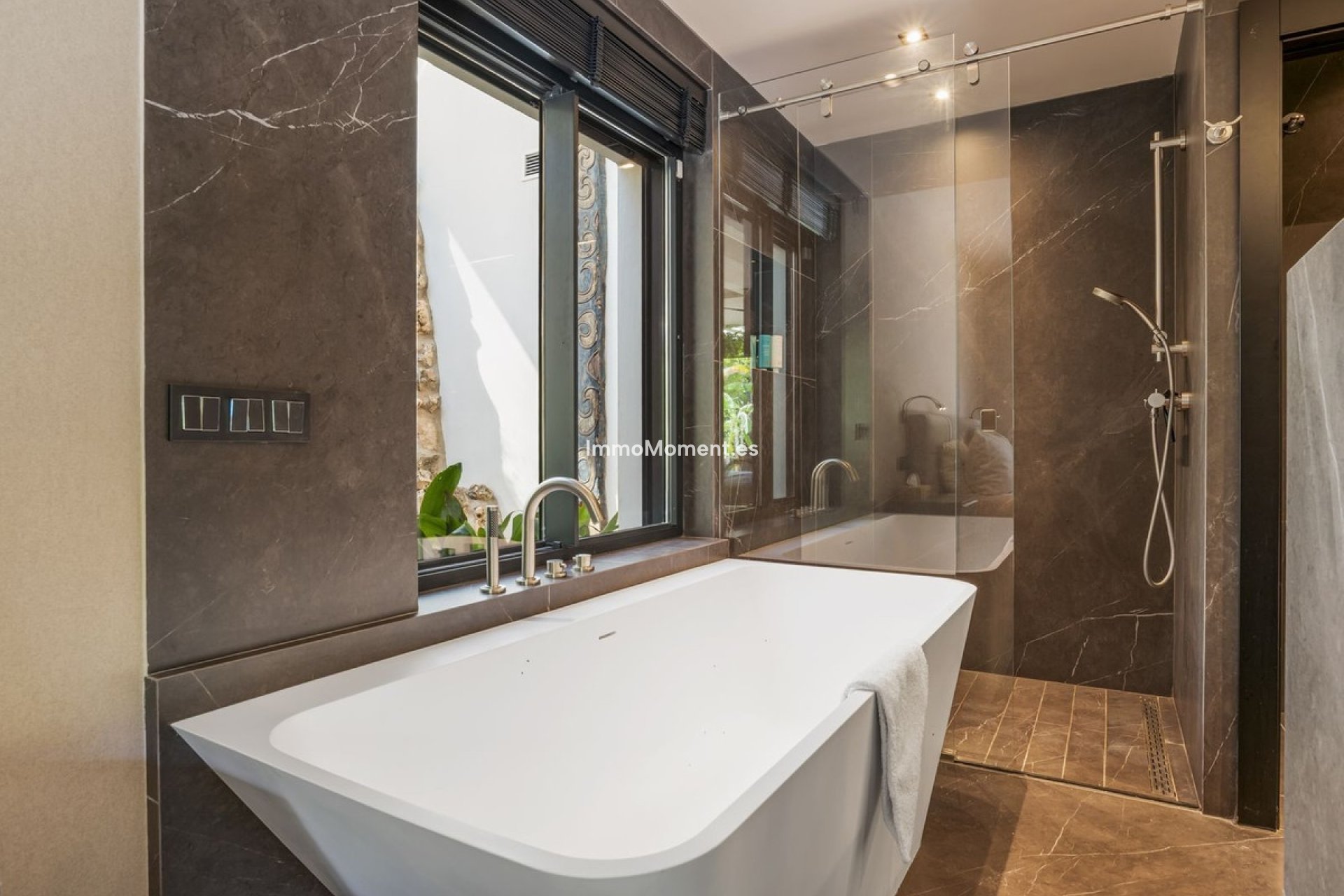 Wiederverkauf - Freistehende Villa - Marbella - El Rosario
