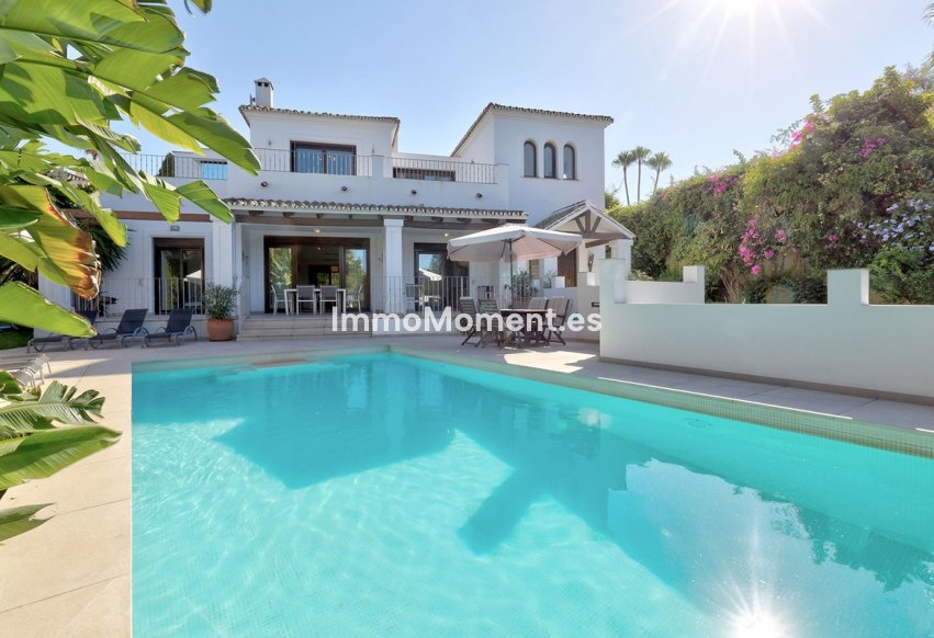 Wiederverkauf - Freistehende Villa - Marbella - El Rosario