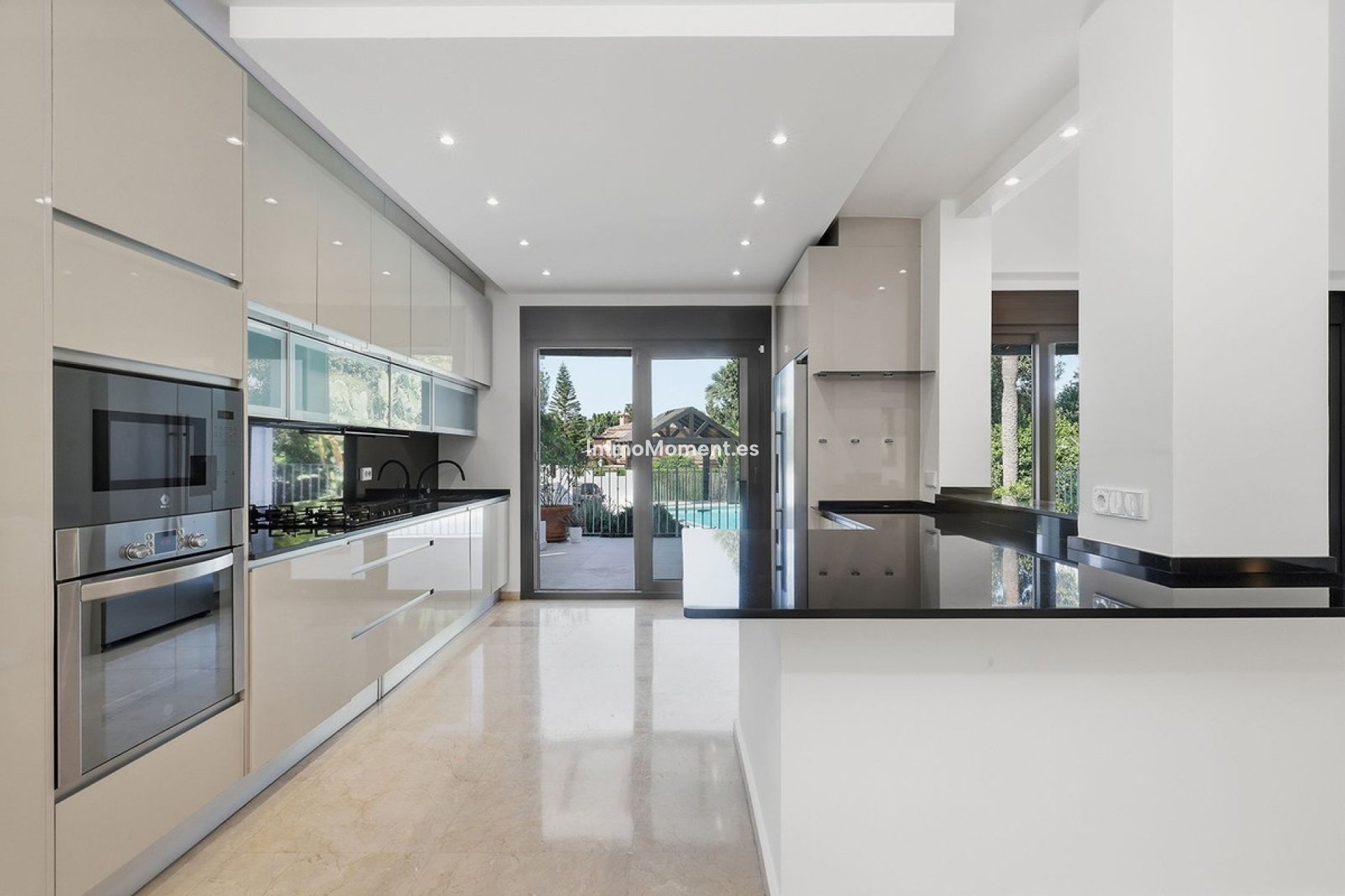 Wiederverkauf - Freistehende Villa - Marbella - El Rosario