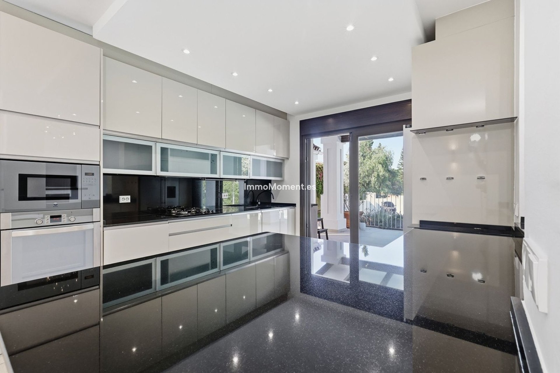 Wiederverkauf - Freistehende Villa - Marbella - El Rosario