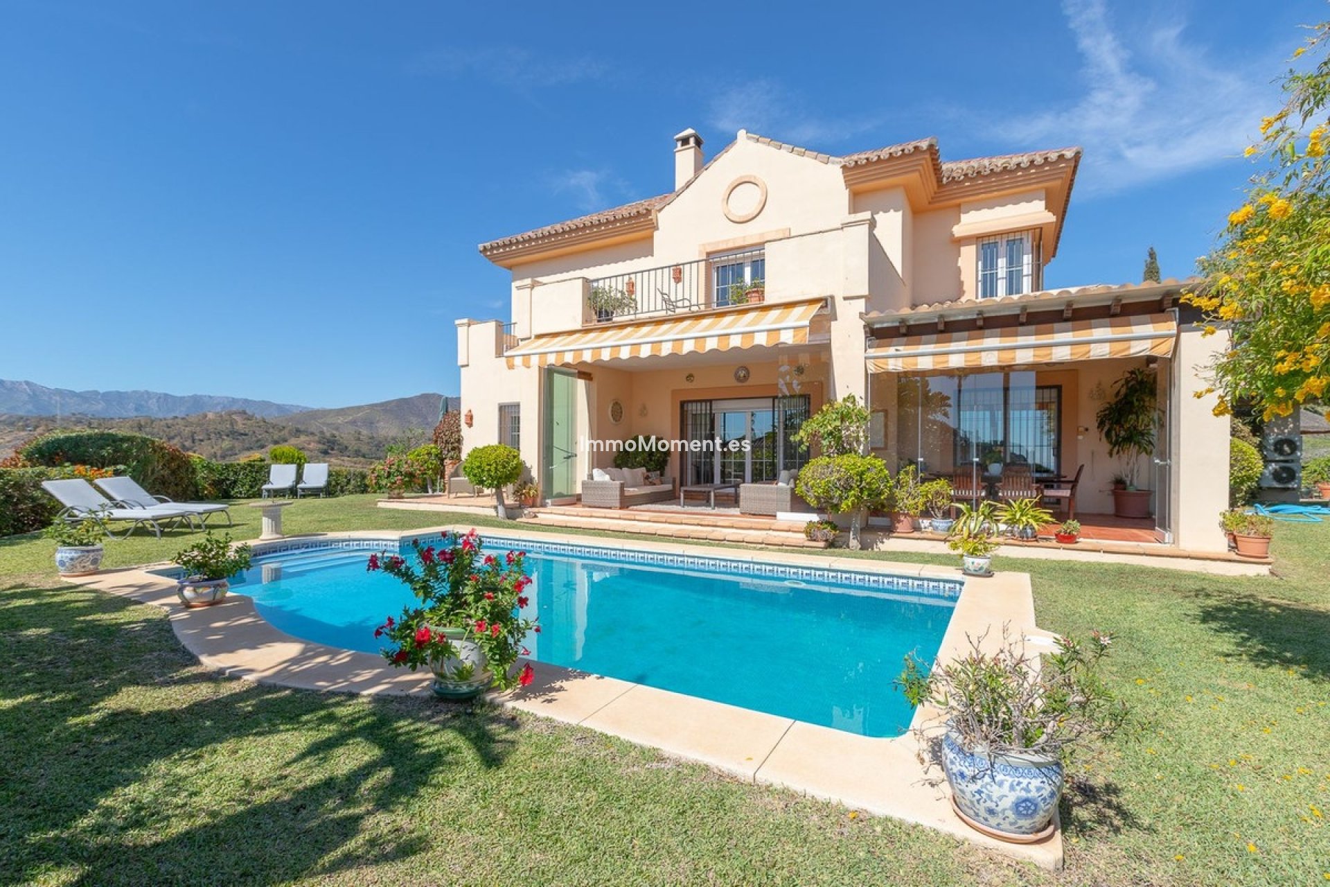 Wiederverkauf - Freistehende Villa - Marbella - Elviria
