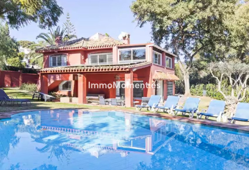 Wiederverkauf - Freistehende Villa - Marbella - Elviria