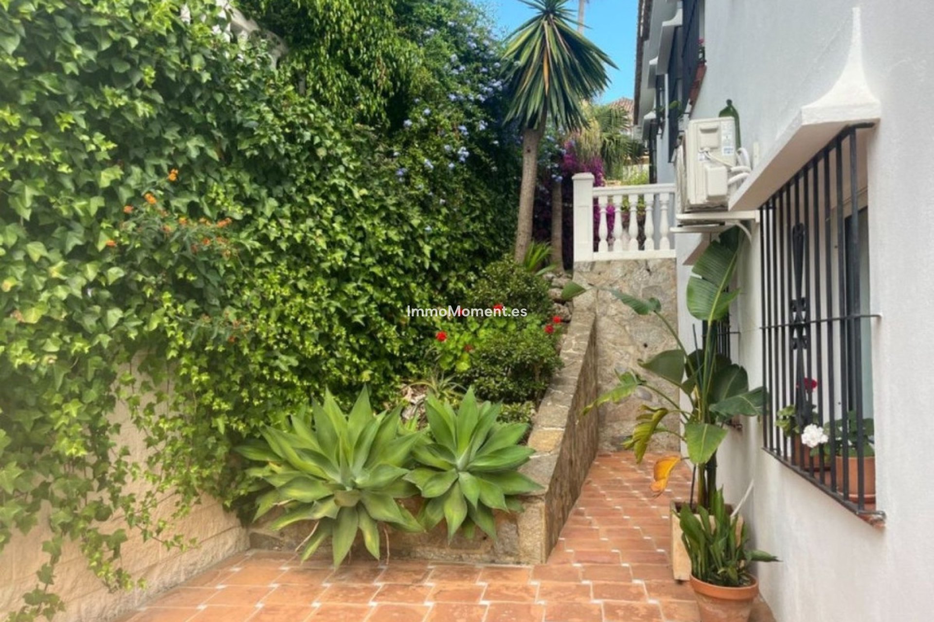 Wiederverkauf - Freistehende Villa - Marbella - Elviria