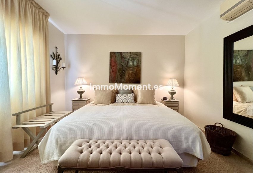 Wiederverkauf - Freistehende Villa - Marbella - Elviria