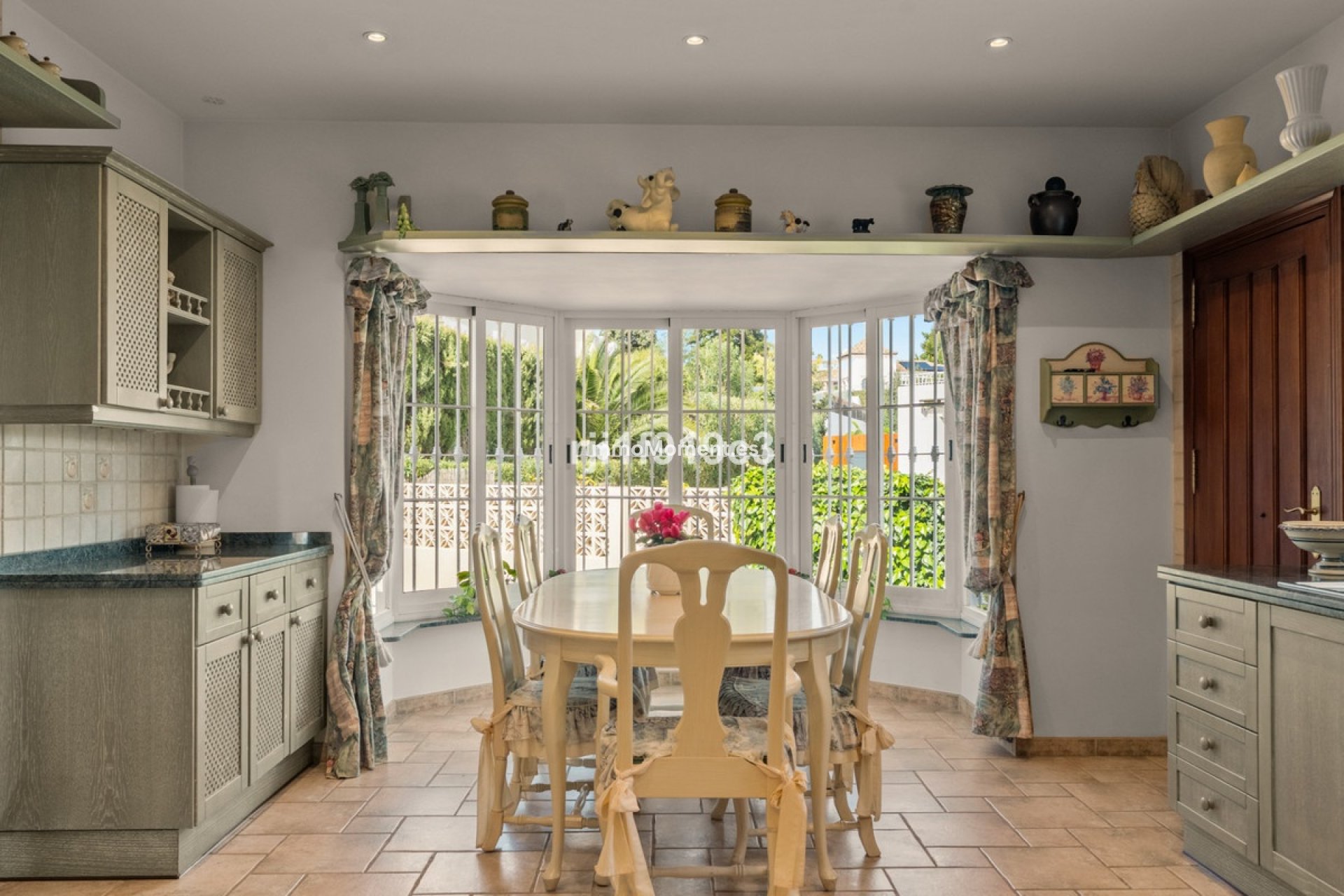 Wiederverkauf - Freistehende Villa - Marbella - Elviria