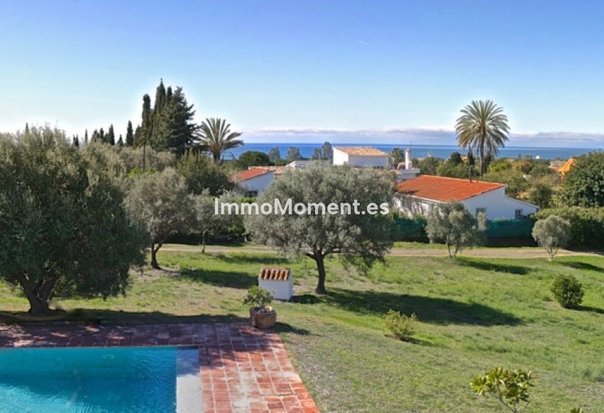 Wiederverkauf - Freistehende Villa - Marbella - Elviria