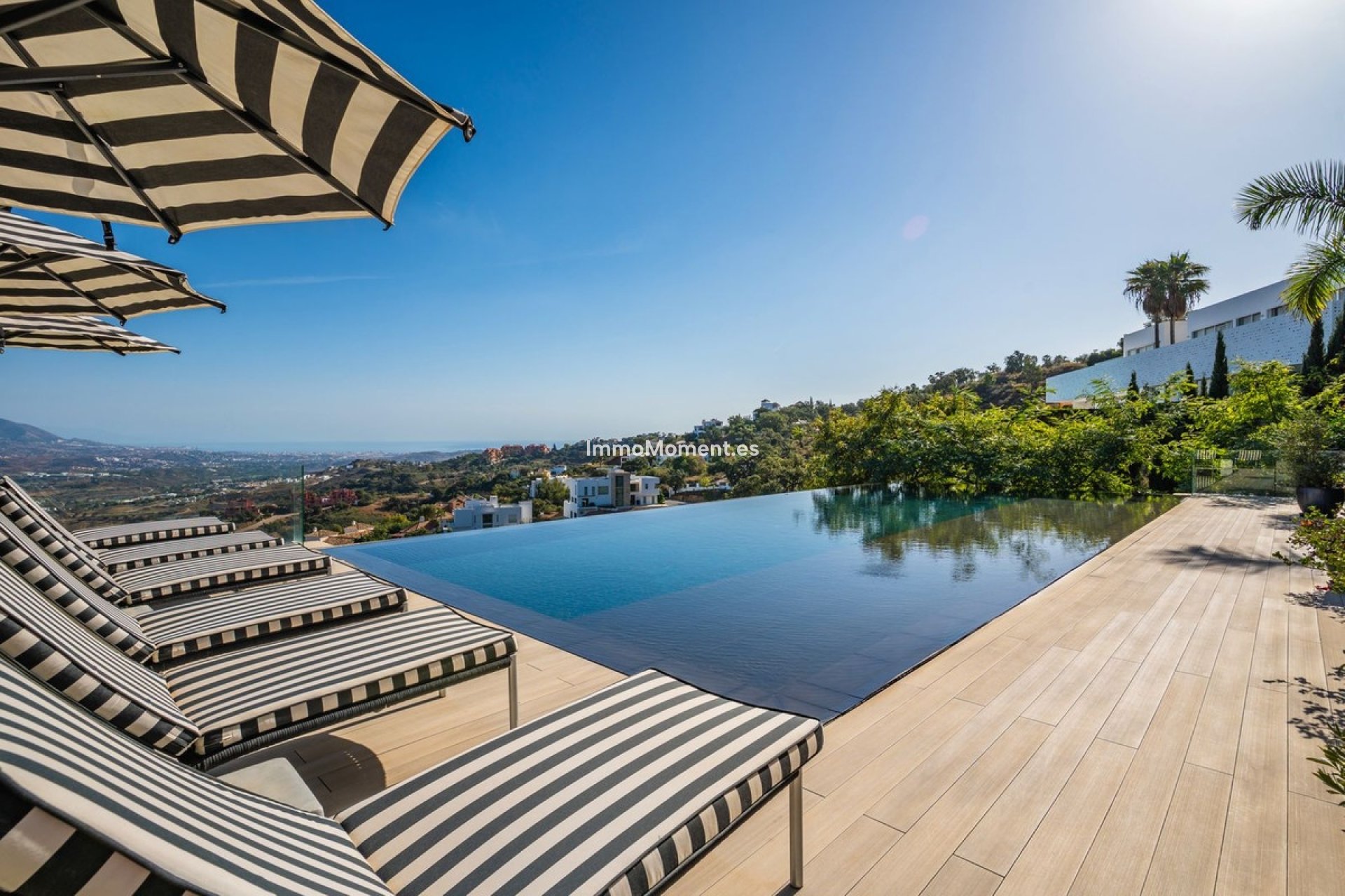 Wiederverkauf - Freistehende Villa - Marbella - Elviria