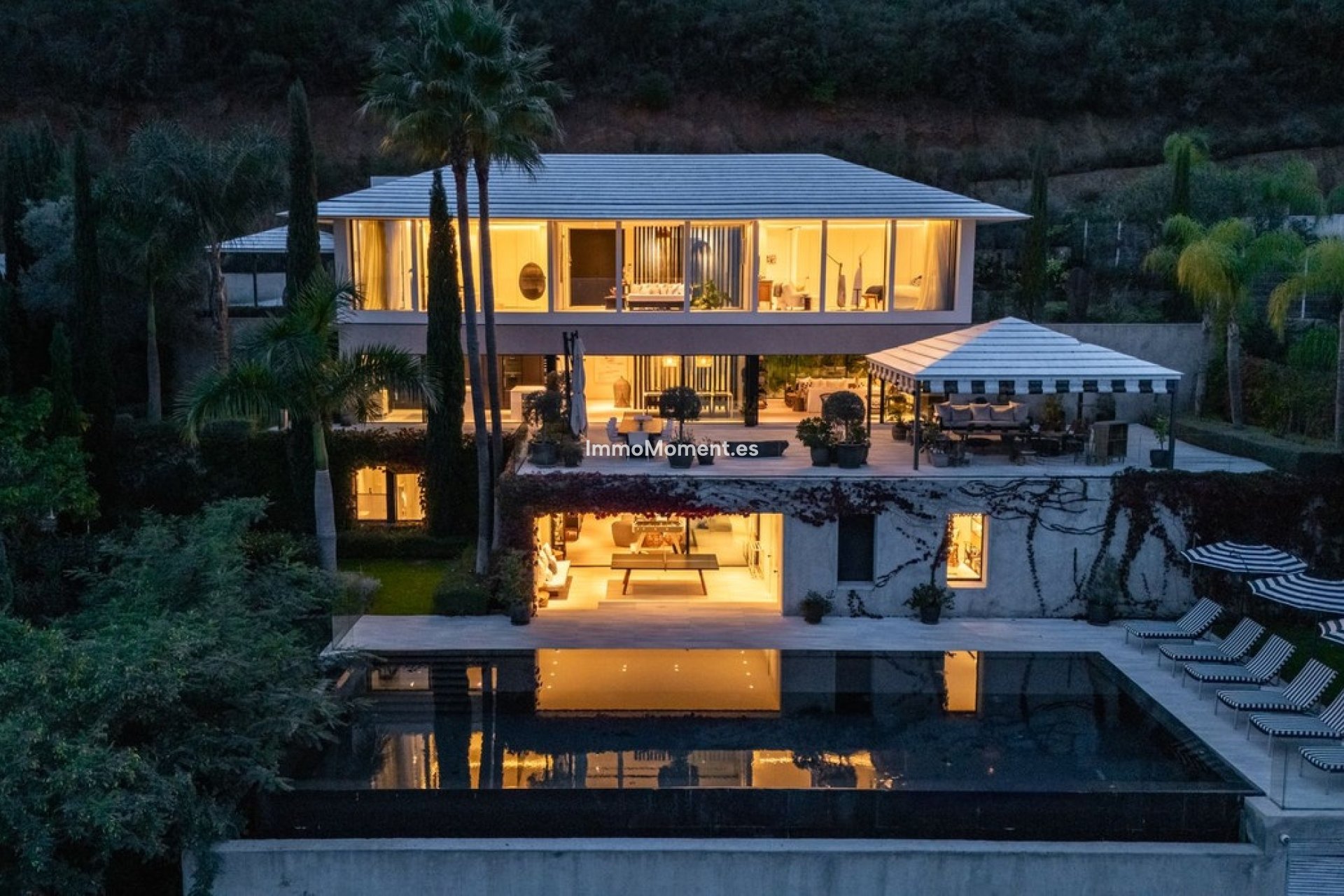 Wiederverkauf - Freistehende Villa - Marbella - Elviria