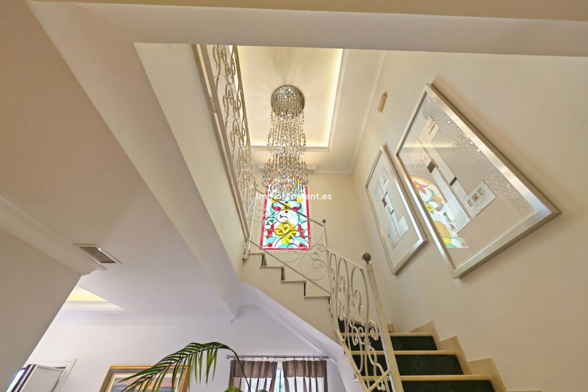 Wiederverkauf - Freistehende Villa - Marbella - Elviria