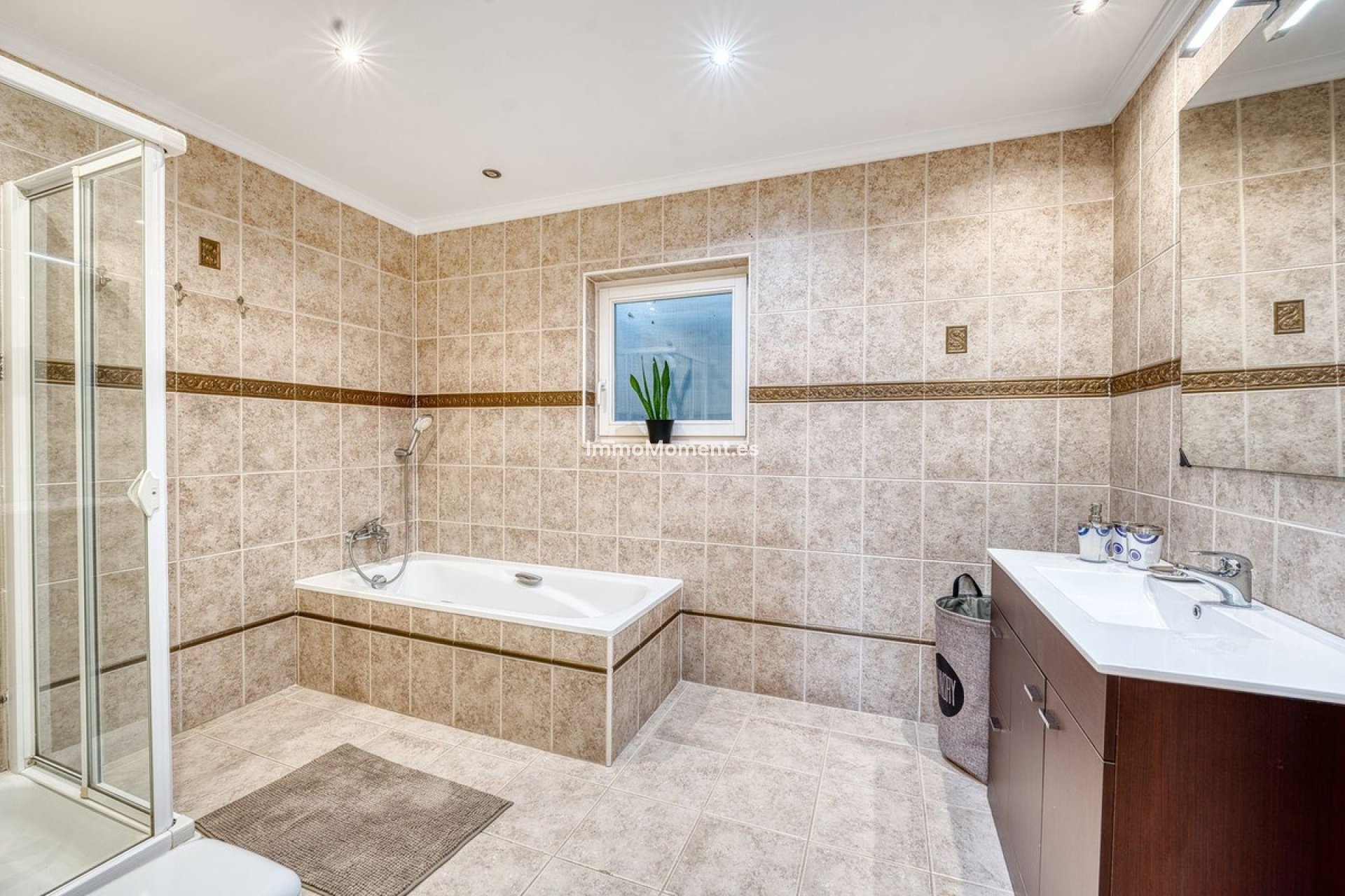 Wiederverkauf - Freistehende Villa - Marbella - Elviria