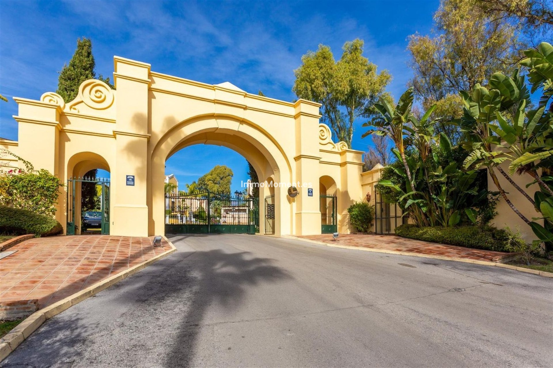 Wiederverkauf - Freistehende Villa - Marbella - Guadalmina Alta