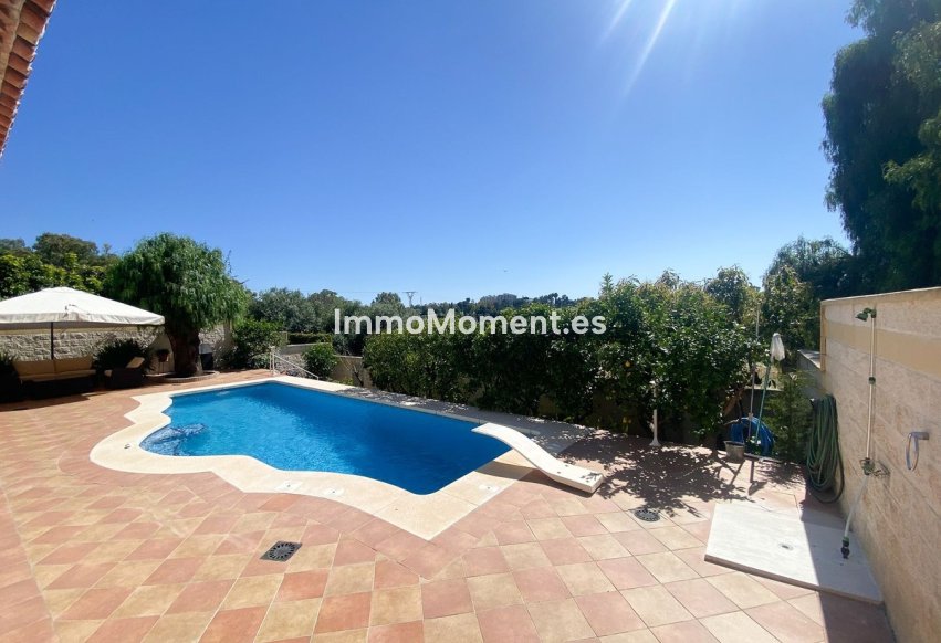 Wiederverkauf - Freistehende Villa - Marbella - Guadalmina Alta