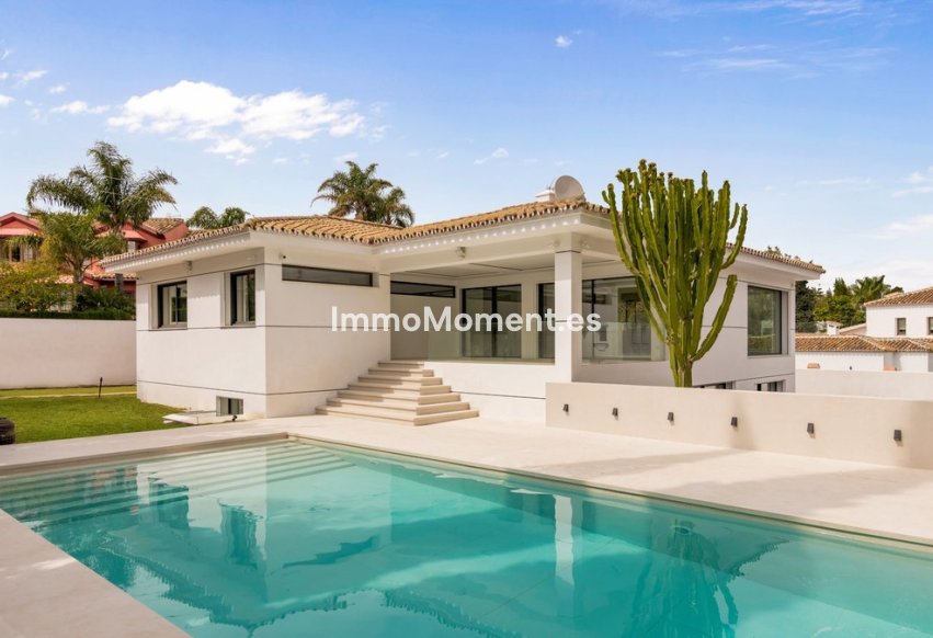 Wiederverkauf - Freistehende Villa - Marbella - Guadalmina Alta