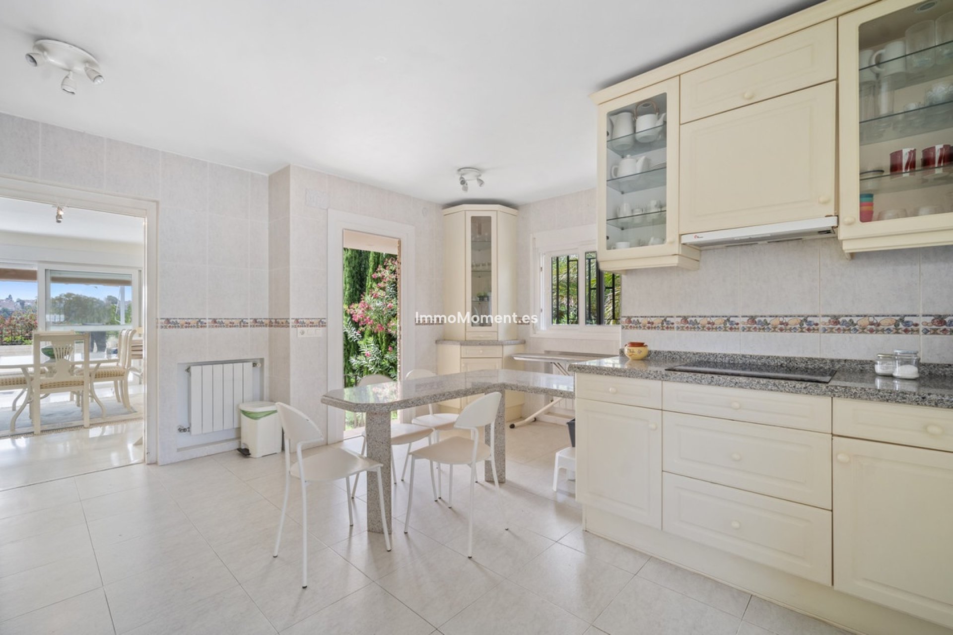 Wiederverkauf - Freistehende Villa - Marbella - Guadalmina Alta