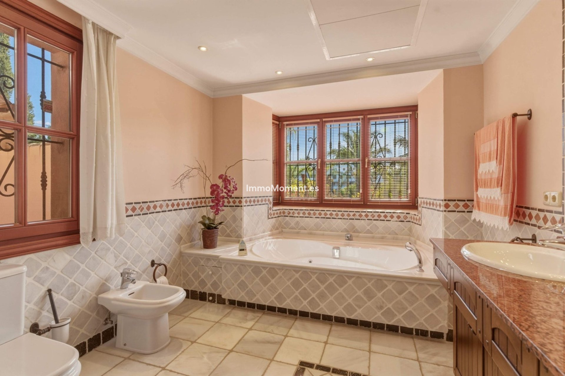 Wiederverkauf - Freistehende Villa - Marbella - Guadalmina Alta