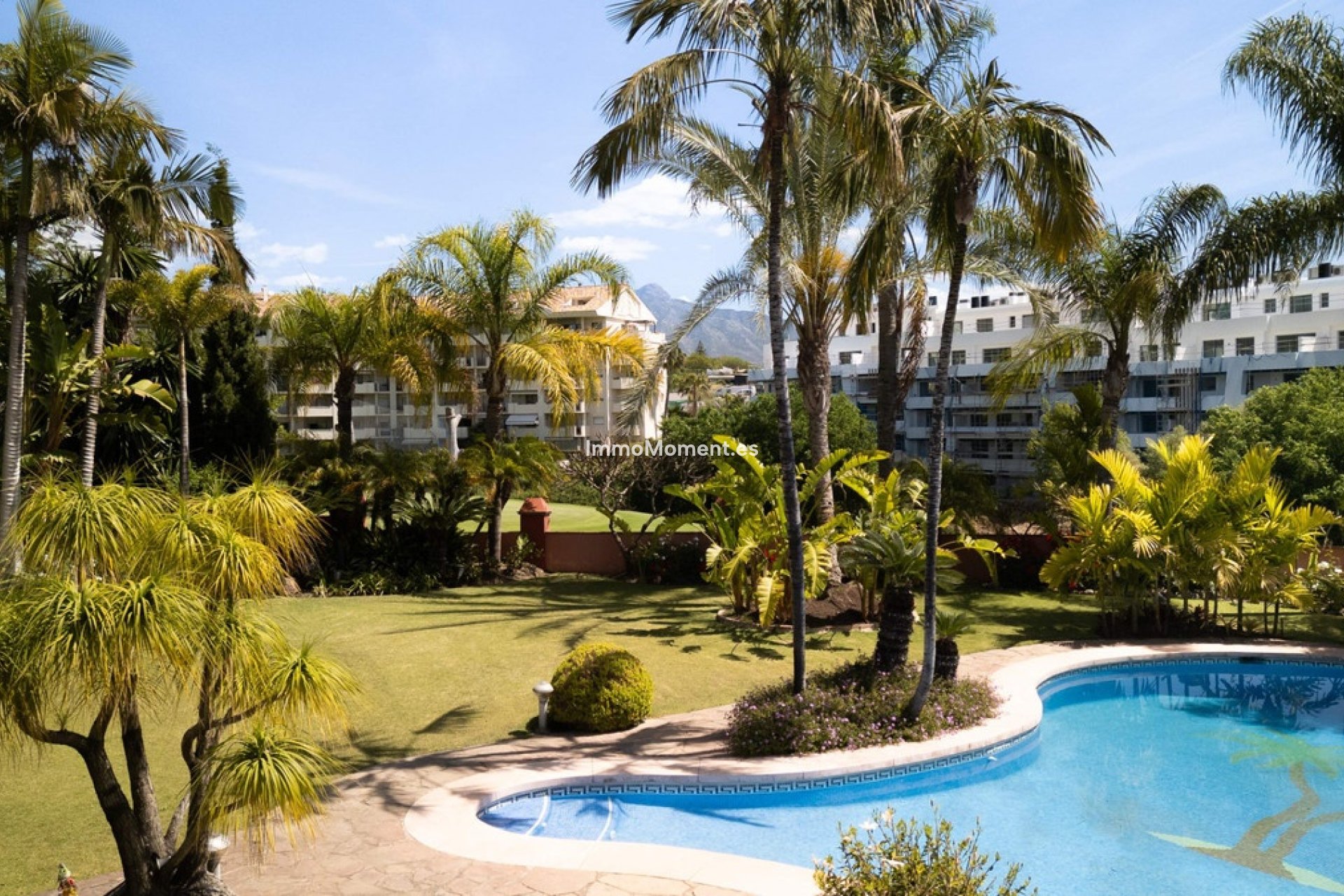 Wiederverkauf - Freistehende Villa - Marbella - Guadalmina Alta