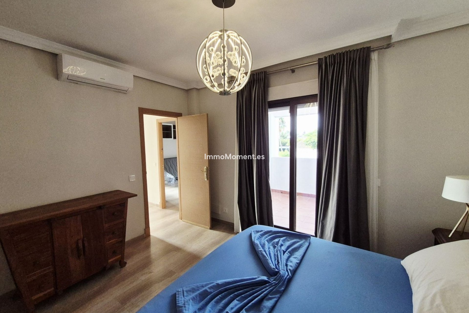 Wiederverkauf - Freistehende Villa - Marbella - Guadalmina Baja