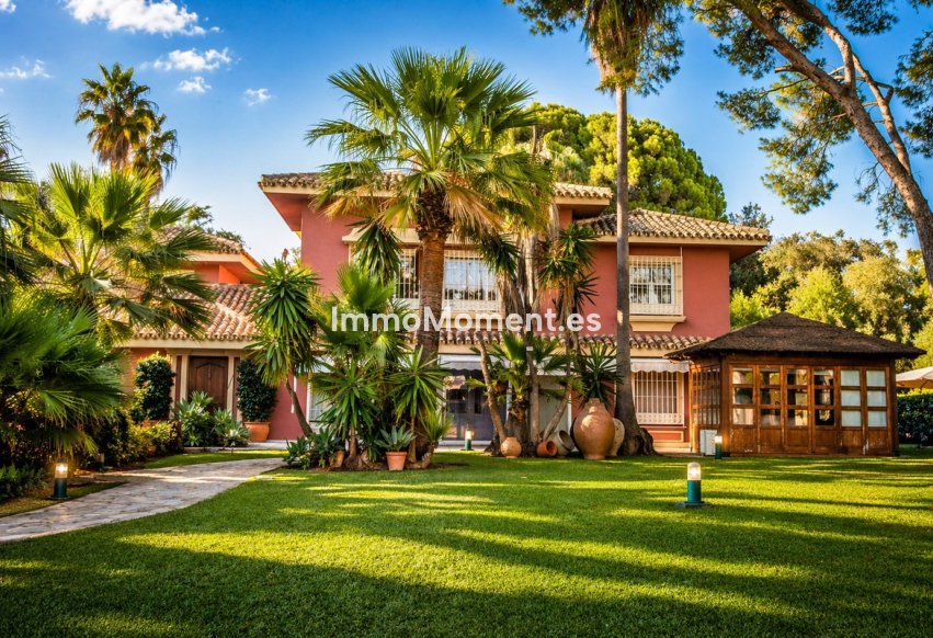 Wiederverkauf - Freistehende Villa - Marbella - Guadalmina Baja