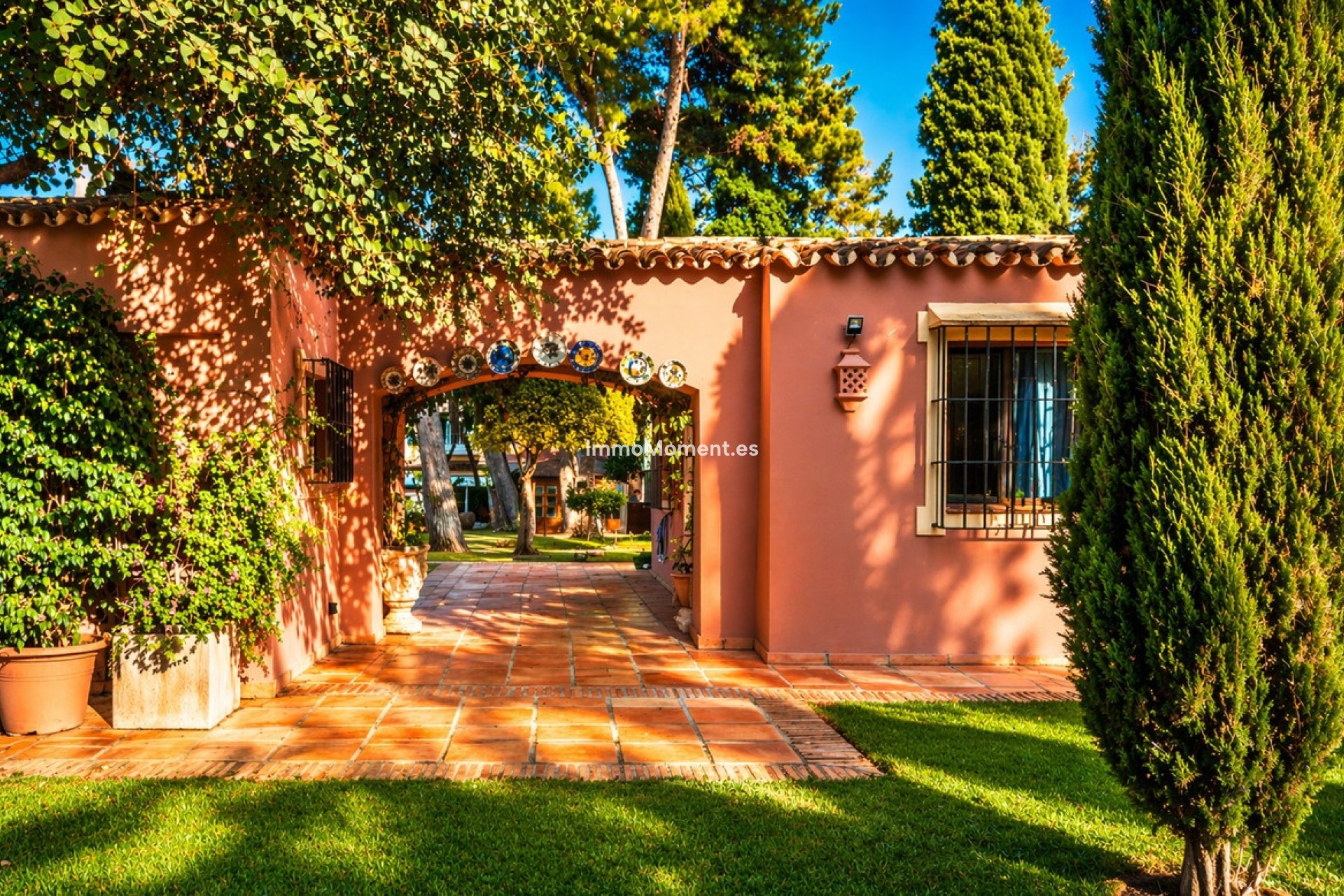 Wiederverkauf - Freistehende Villa - Marbella - Guadalmina Baja
