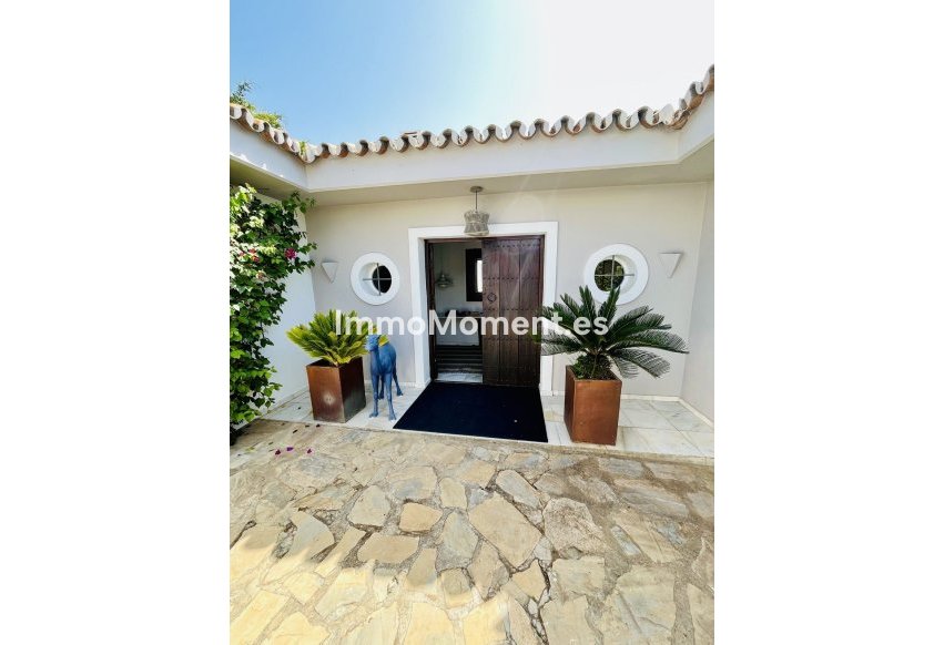 Wiederverkauf - Freistehende Villa - Marbella - Guadalmina Baja