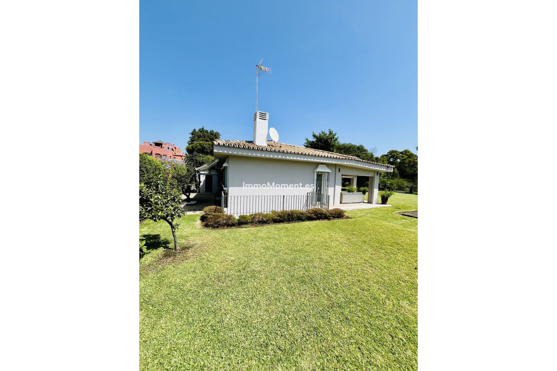 Wiederverkauf - Freistehende Villa - Marbella - Guadalmina Baja