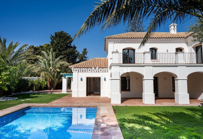 Wiederverkauf - Freistehende Villa - Marbella - Guadalmina Baja