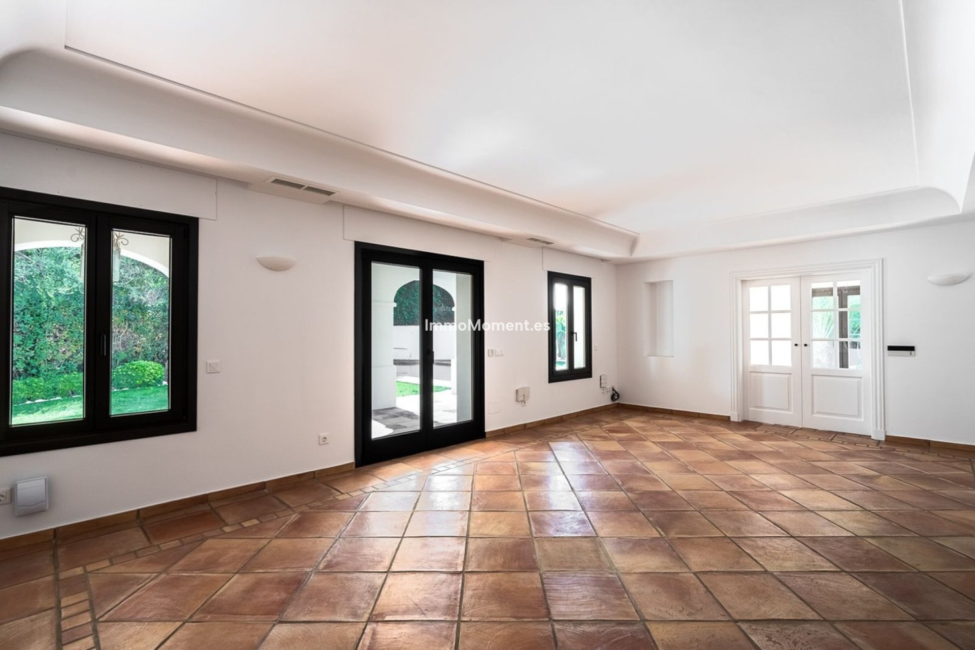 Wiederverkauf - Freistehende Villa - Marbella - Guadalmina Baja
