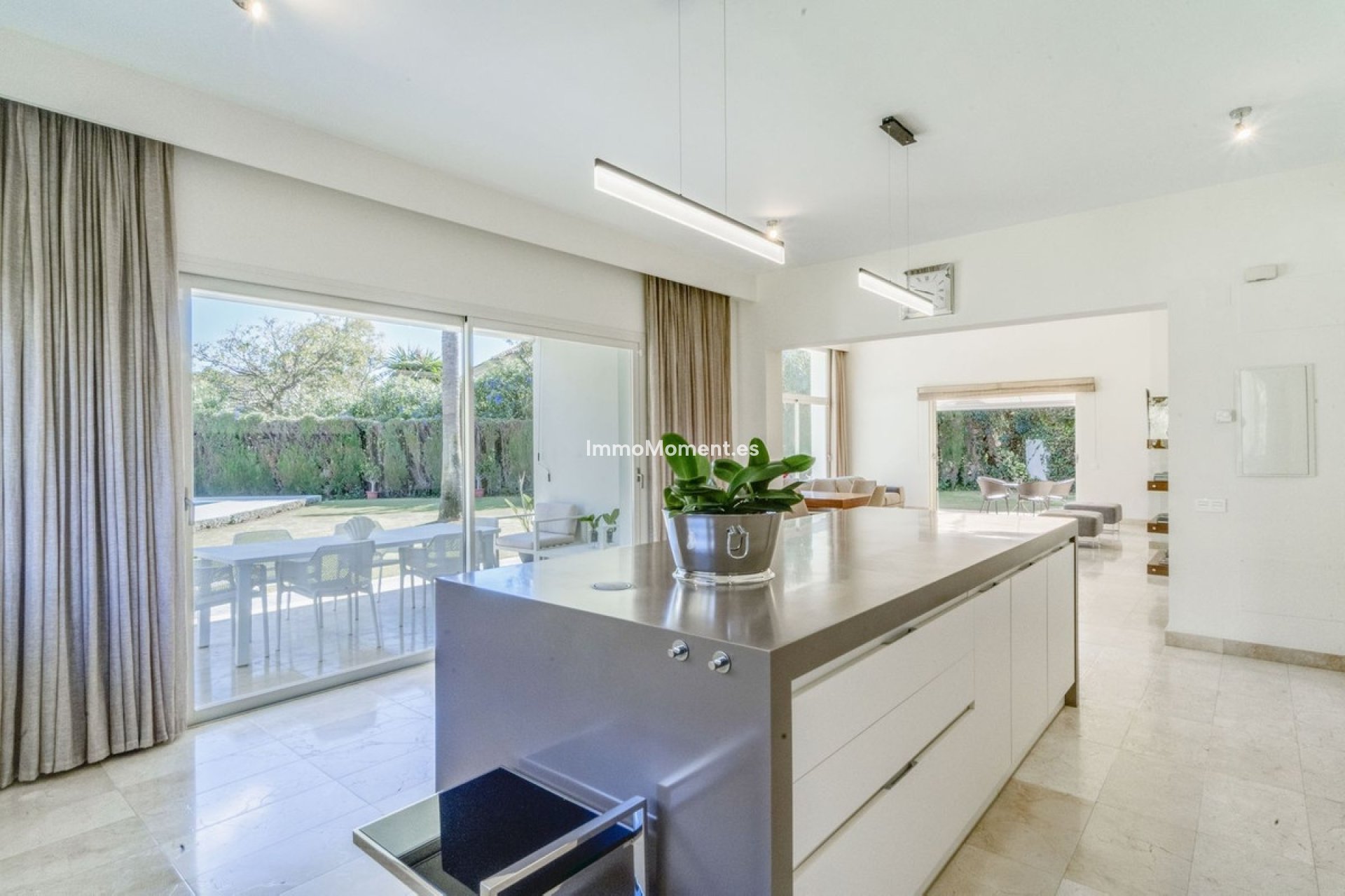 Wiederverkauf - Freistehende Villa - Marbella - Guadalmina Baja