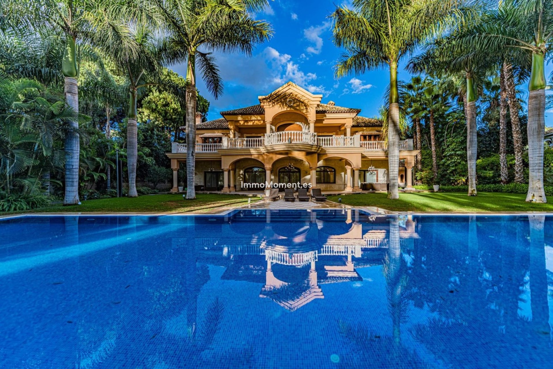 Wiederverkauf - Freistehende Villa - Marbella - Guadalmina Baja