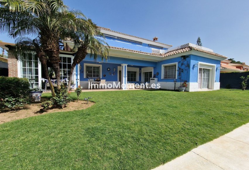 Wiederverkauf - Freistehende Villa - Marbella - Guadalmina Baja