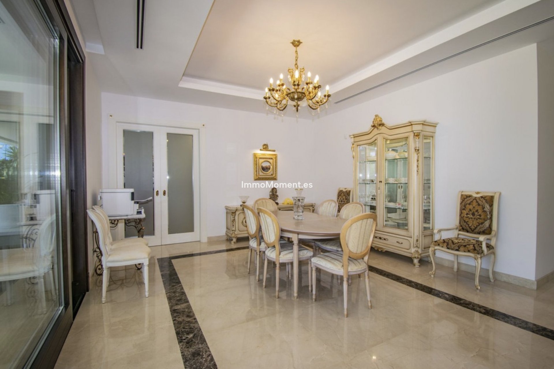 Wiederverkauf - Freistehende Villa - Marbella - Guadalmina Baja