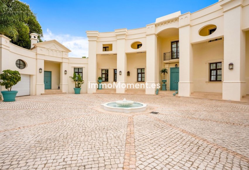 Wiederverkauf - Freistehende Villa - Marbella - Guadalmina Baja