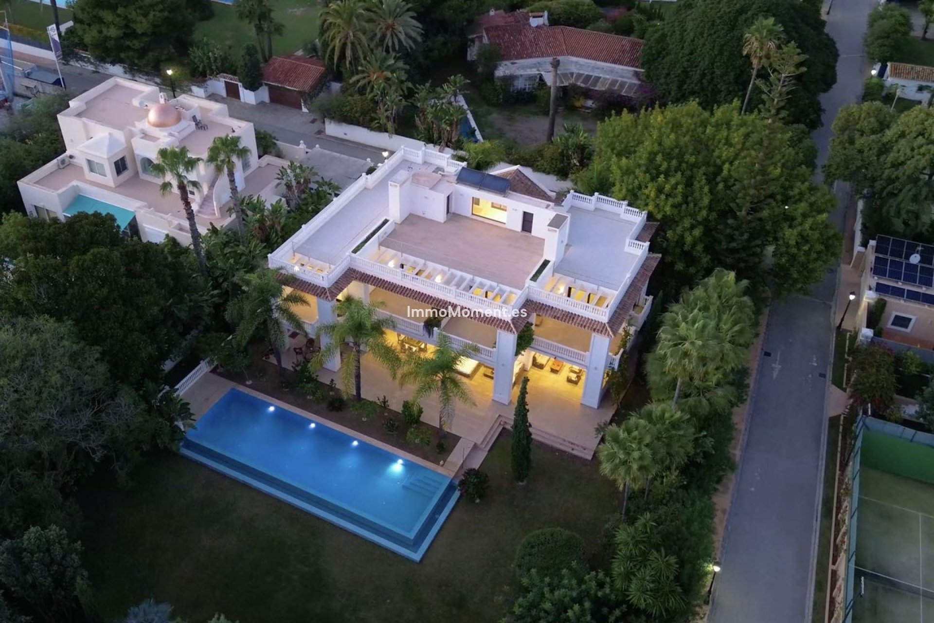 Wiederverkauf - Freistehende Villa - Marbella - Guadalmina Baja