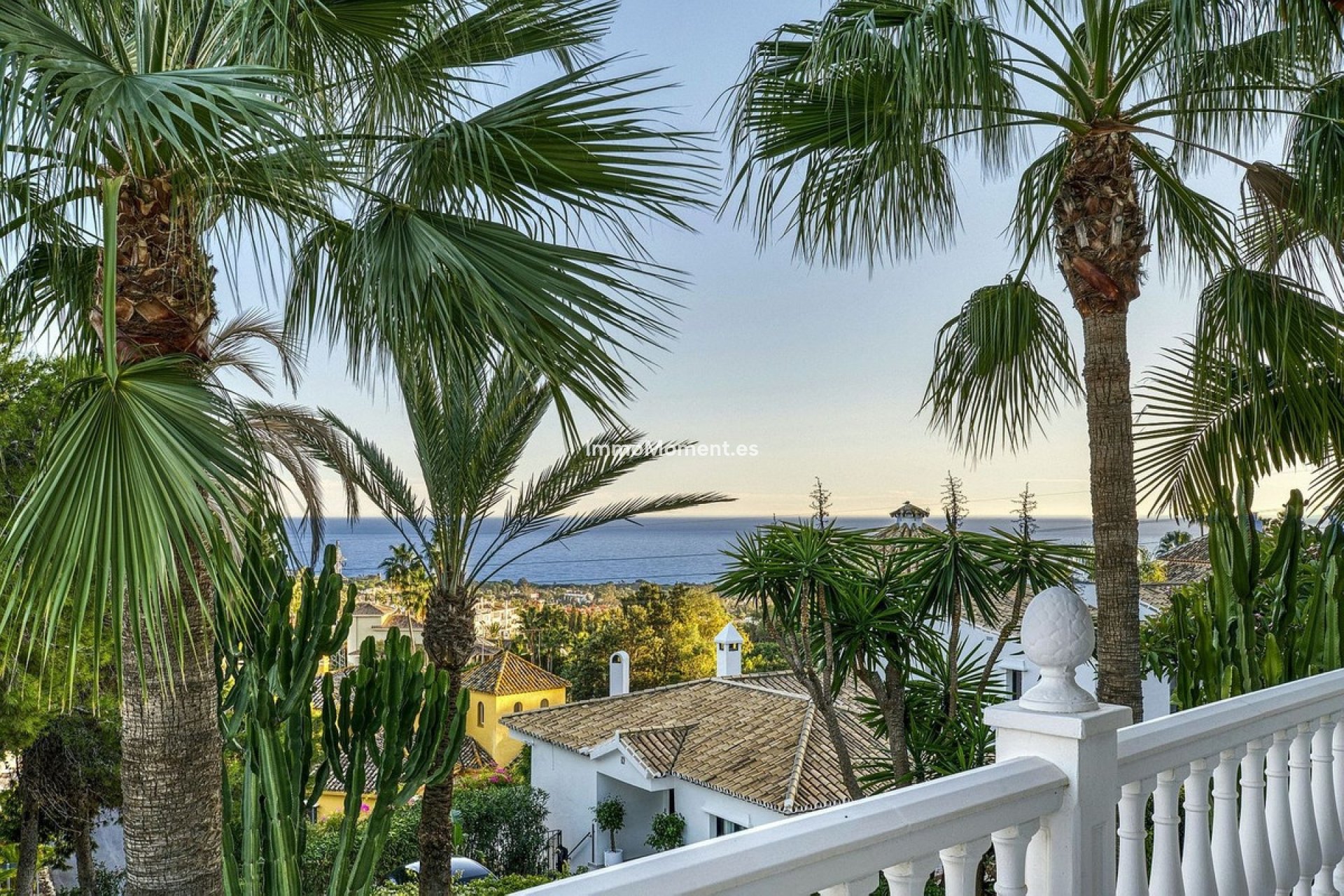Wiederverkauf - Freistehende Villa - Marbella - Hacienda Las Chapas