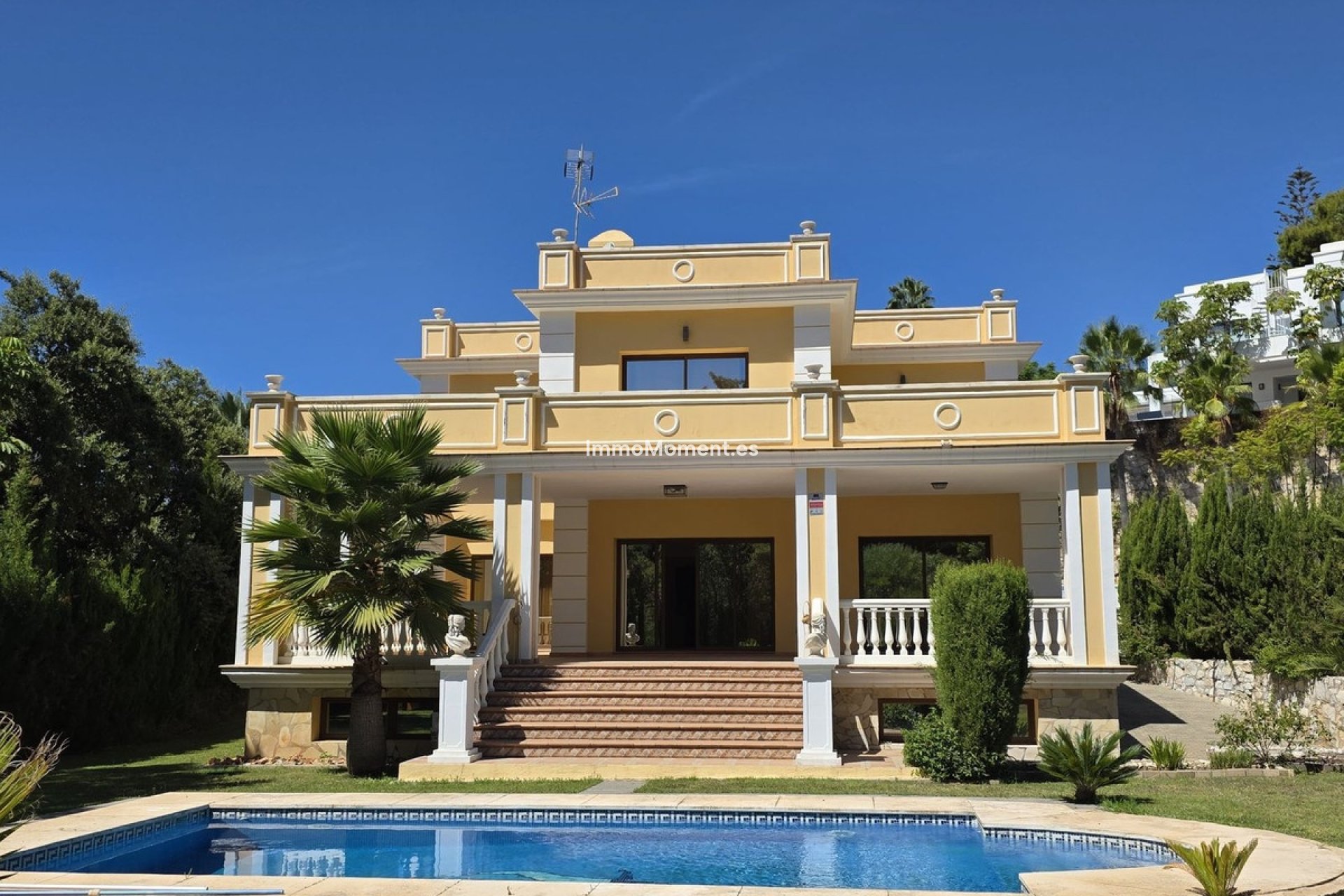 Wiederverkauf - Freistehende Villa - Marbella - Hacienda Las Chapas
