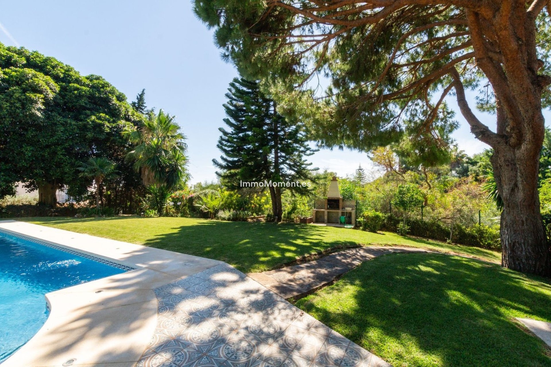 Wiederverkauf - Freistehende Villa - Marbella - Hacienda Las Chapas